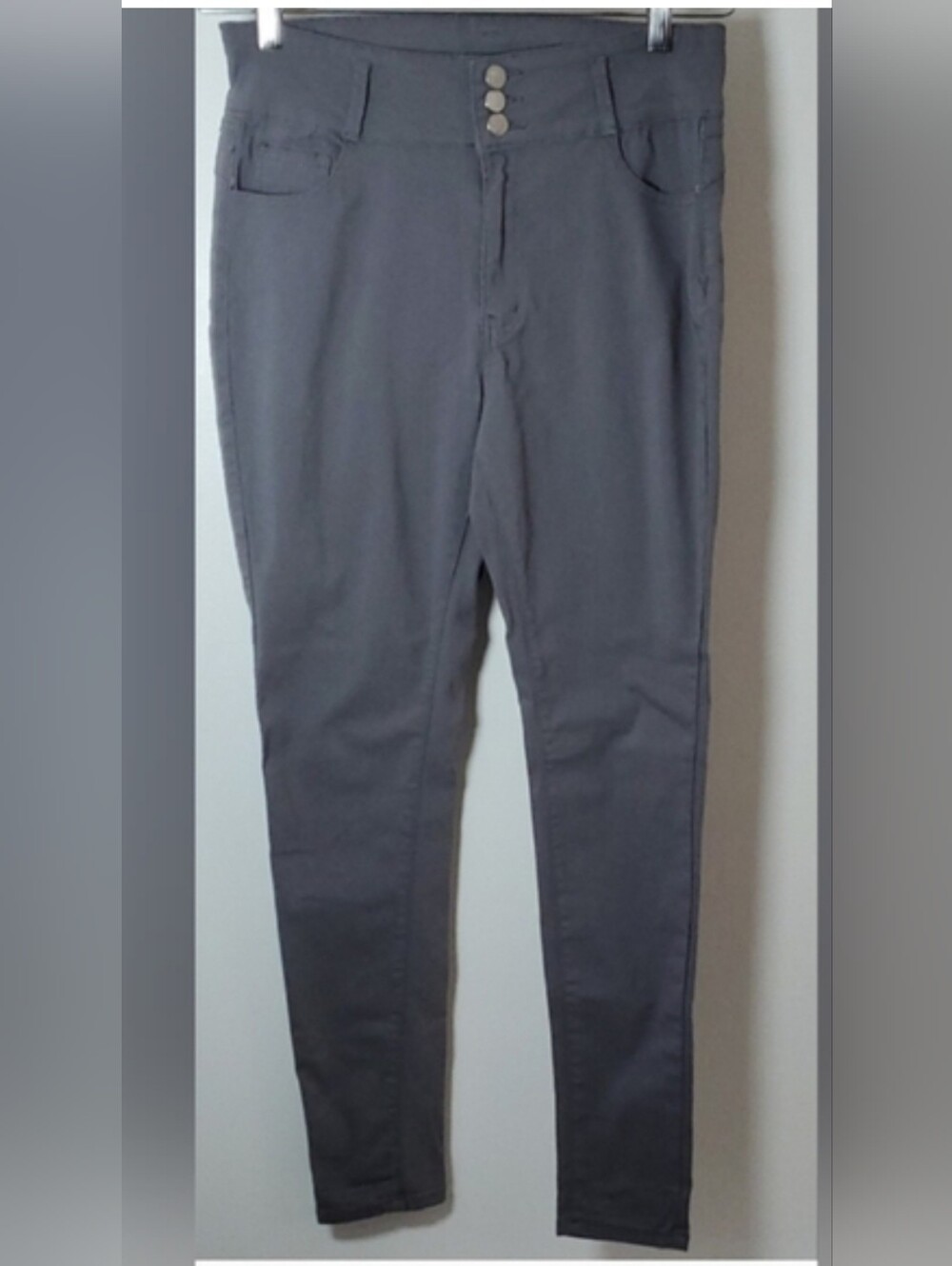 Ling Collection Gray Skinny Pants